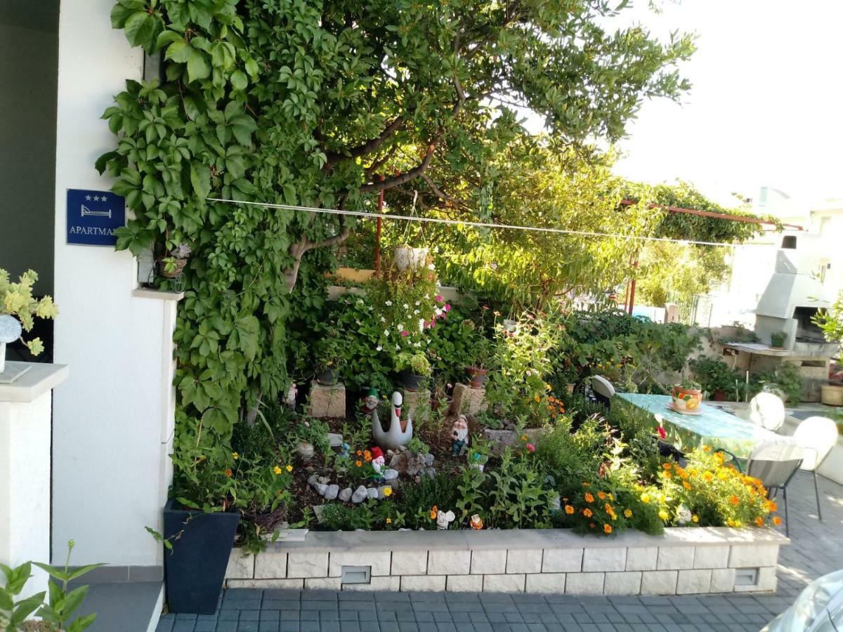 Apartments Centar - Mirjana Makarska Exterior foto